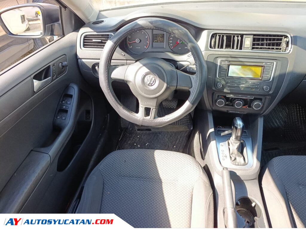 Volkswagen Jetta 2014