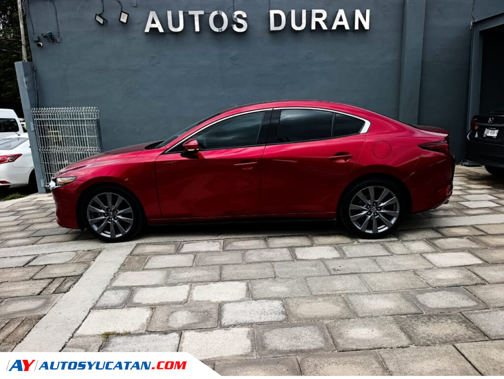 Mazda 3 i Grand Touring 2024