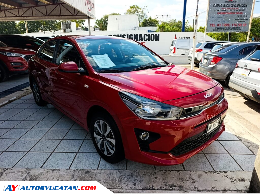 Kía Río Sedán 2023