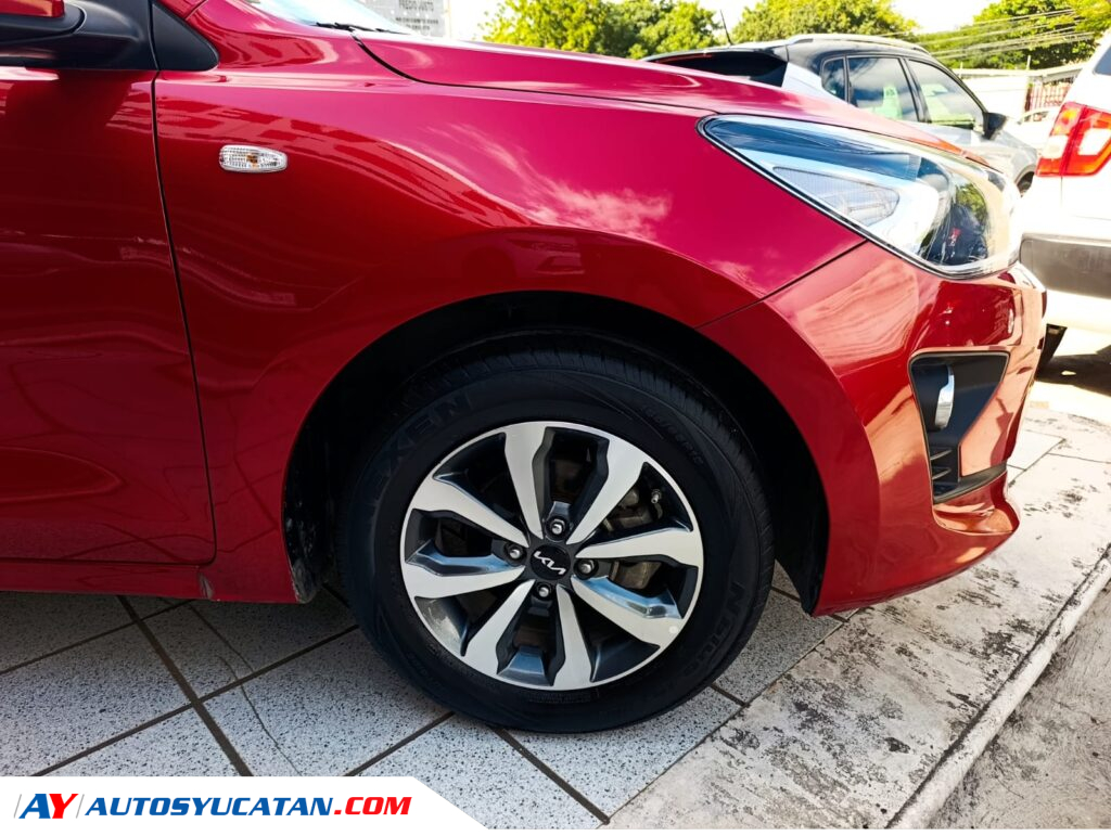 Kía Río Sedán 2023