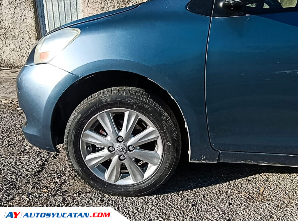 Toyota Yaris Premium 2016