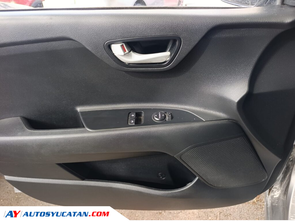 Kía Río Sedán 2021