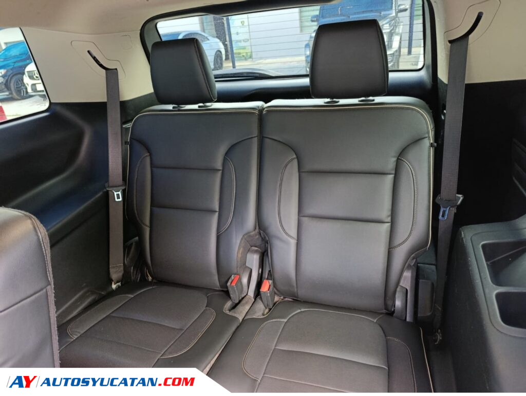 GMC Acadia Denali 2017