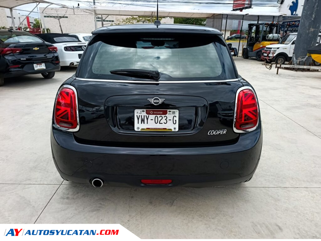 Mini Cooper Coupé 2020