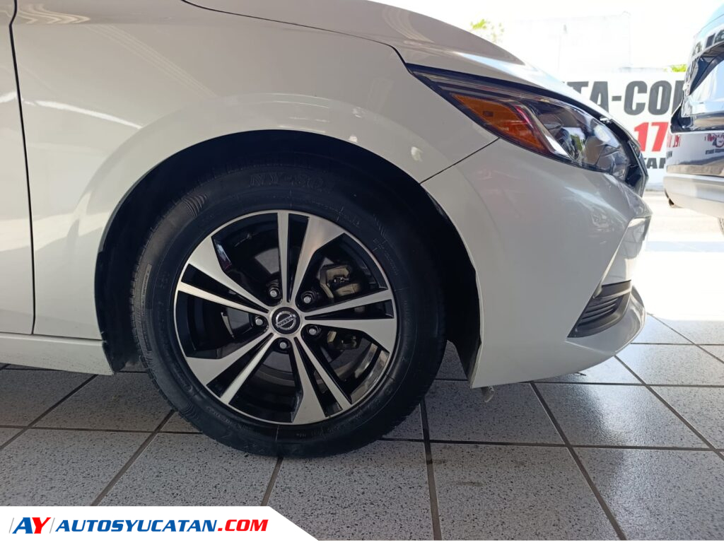 Nissan Sentra Sense Automático 2023