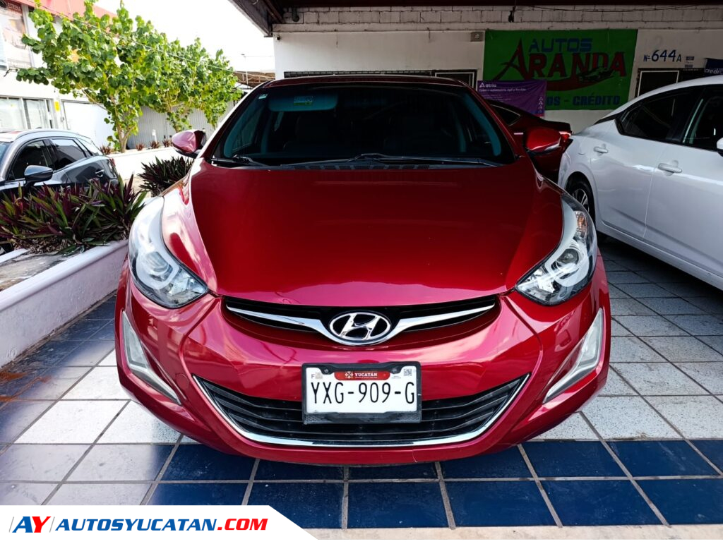 Hyundai Elantra Automático 2015