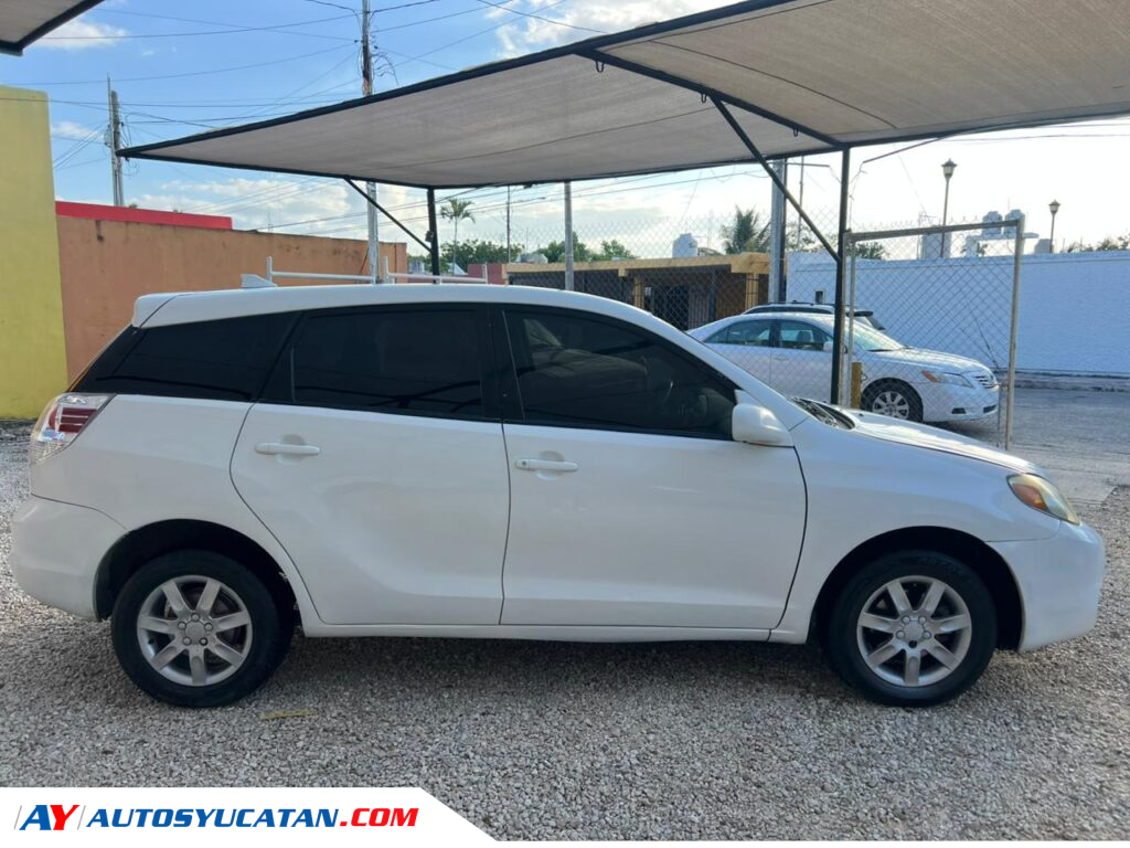 Toyota Matrix HB 2006