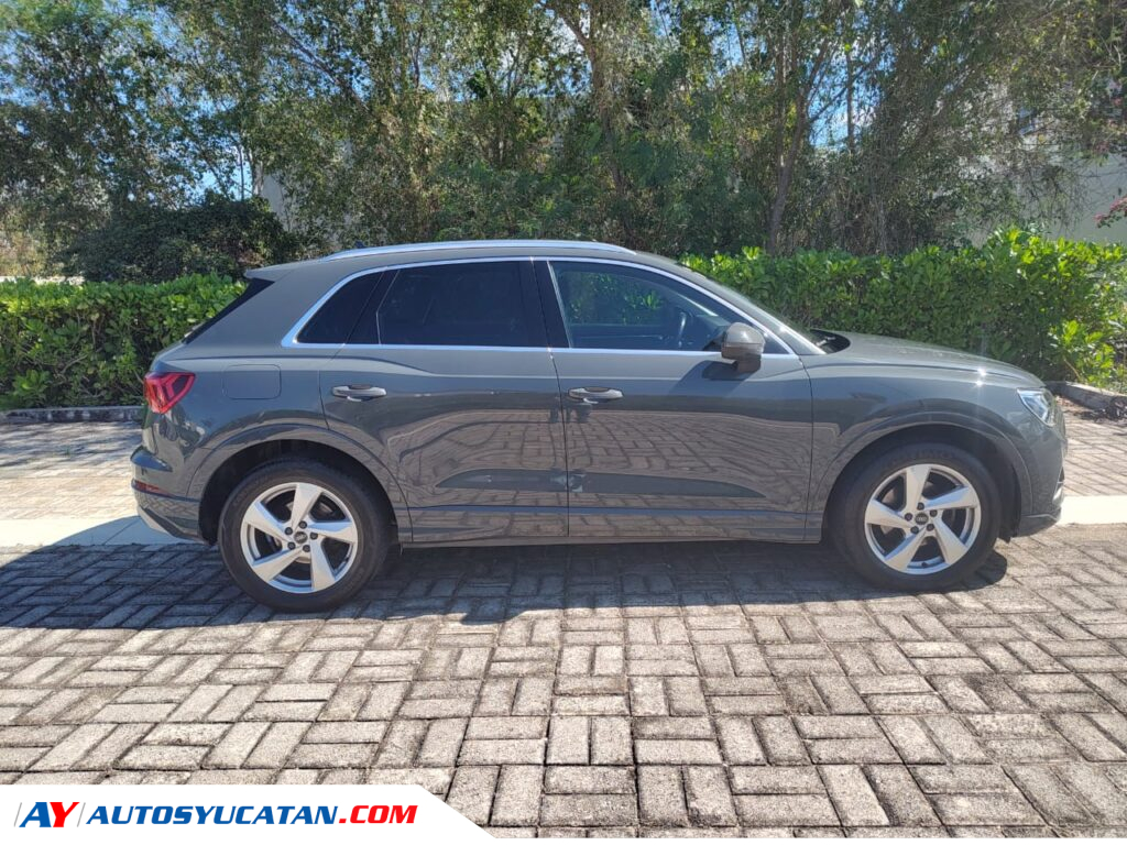 Audi Q3 Select 1.4T 5 ptas Stronic 2022