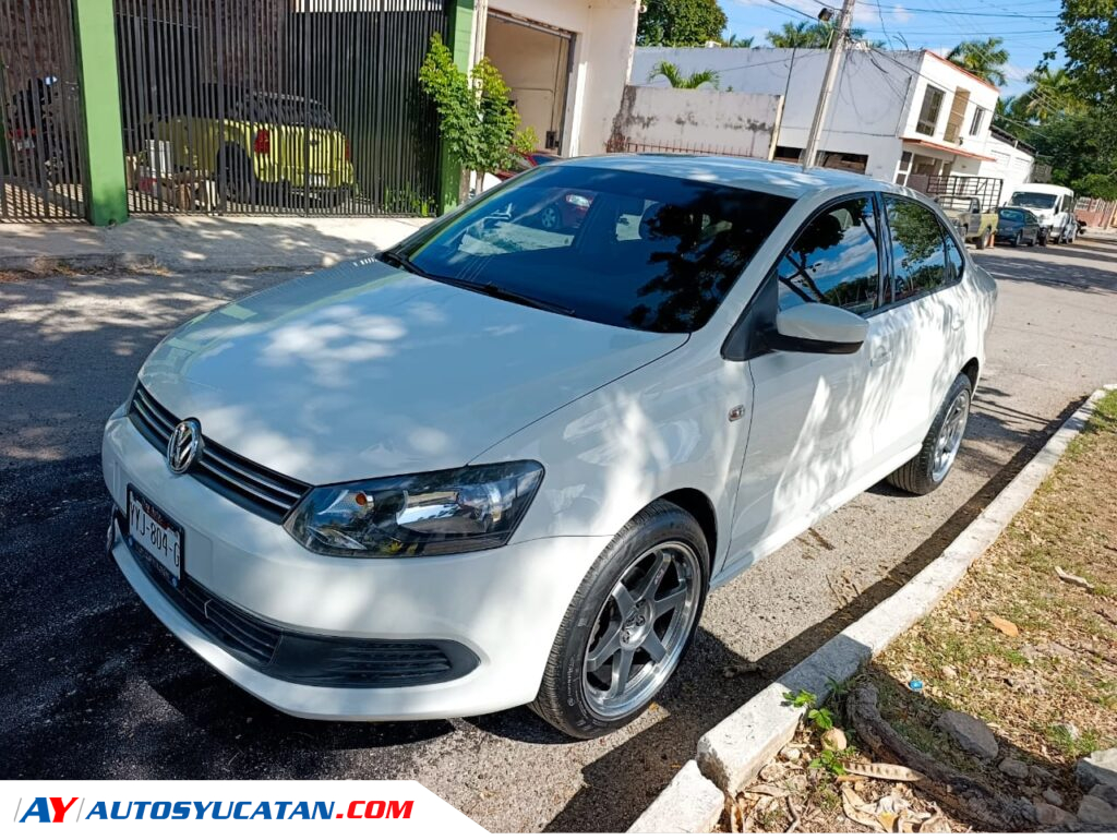 Volkswagen Vento Comfortline 2015