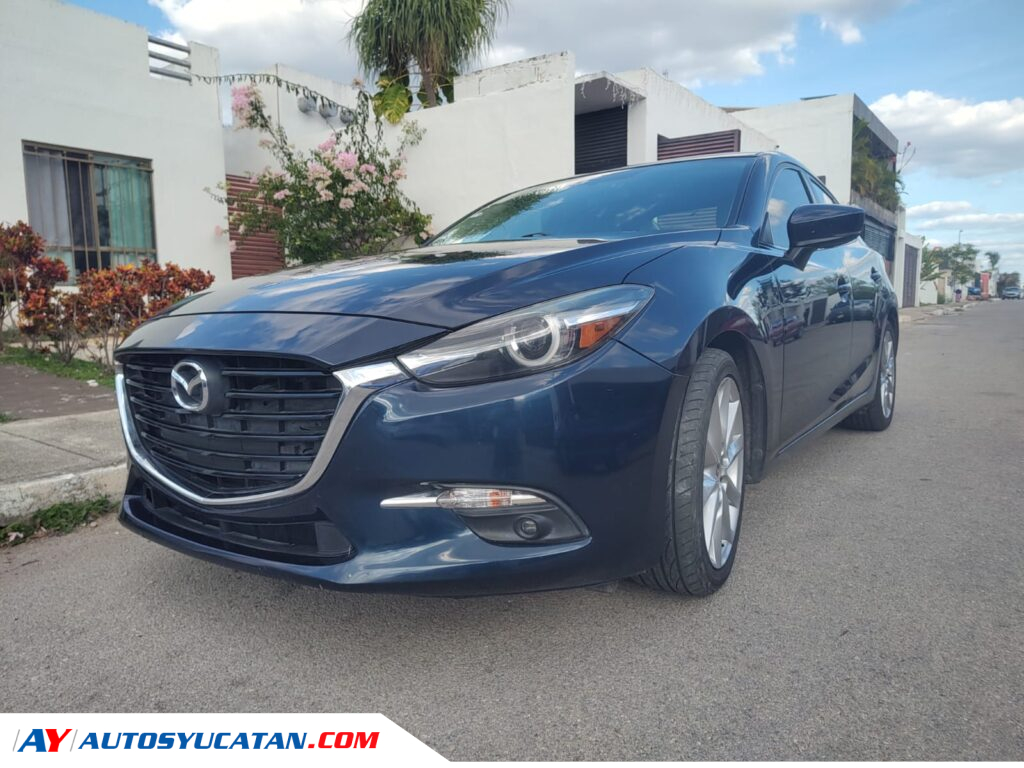 Mazda 3 i Touring 2018