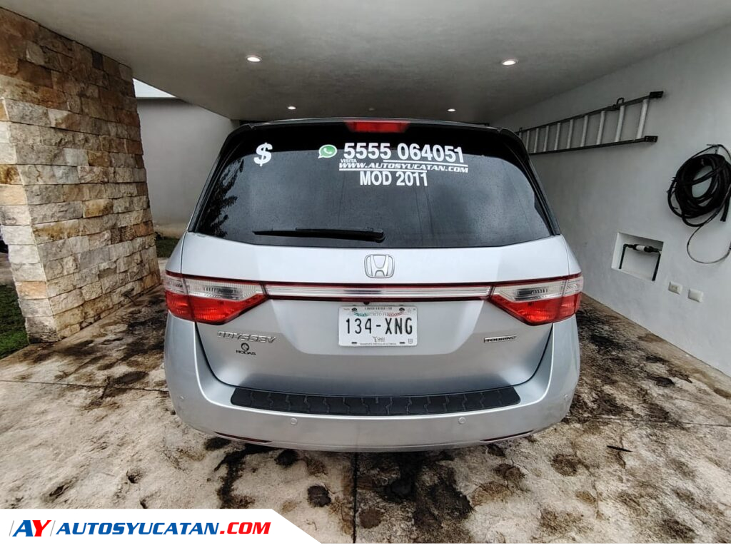 Honda Odyssey Touring 2011