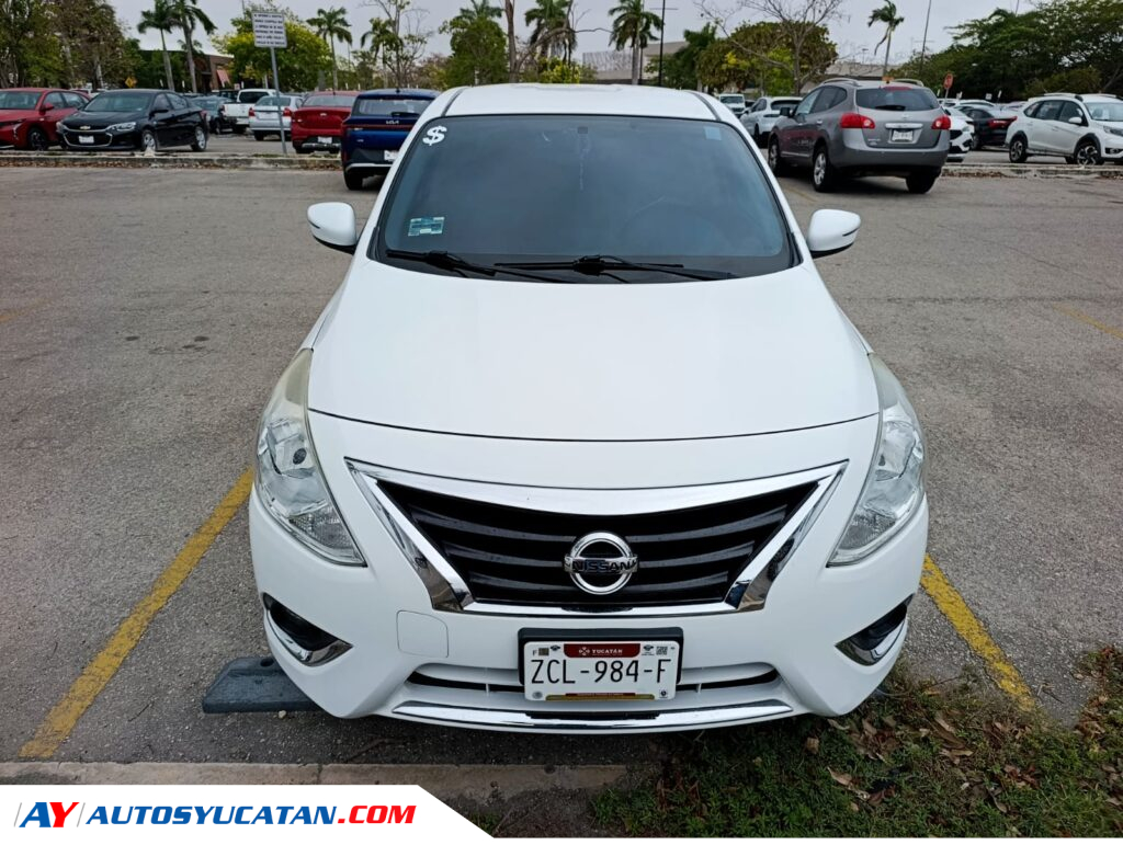 Nissan Versa Exclusive Navi 2016