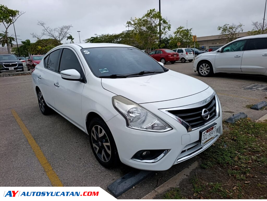 Nissan Versa Exclusive Navi 2016