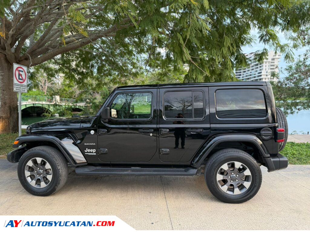 Jeep Wrangler Unlimited Sahara 2021