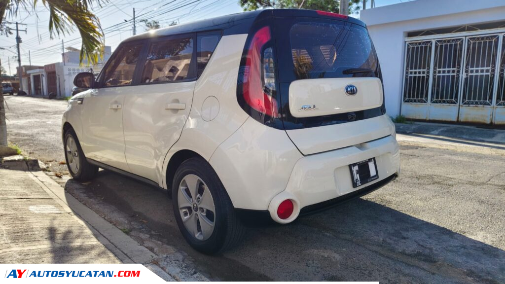 Vendo KIA SOUL LX 2016