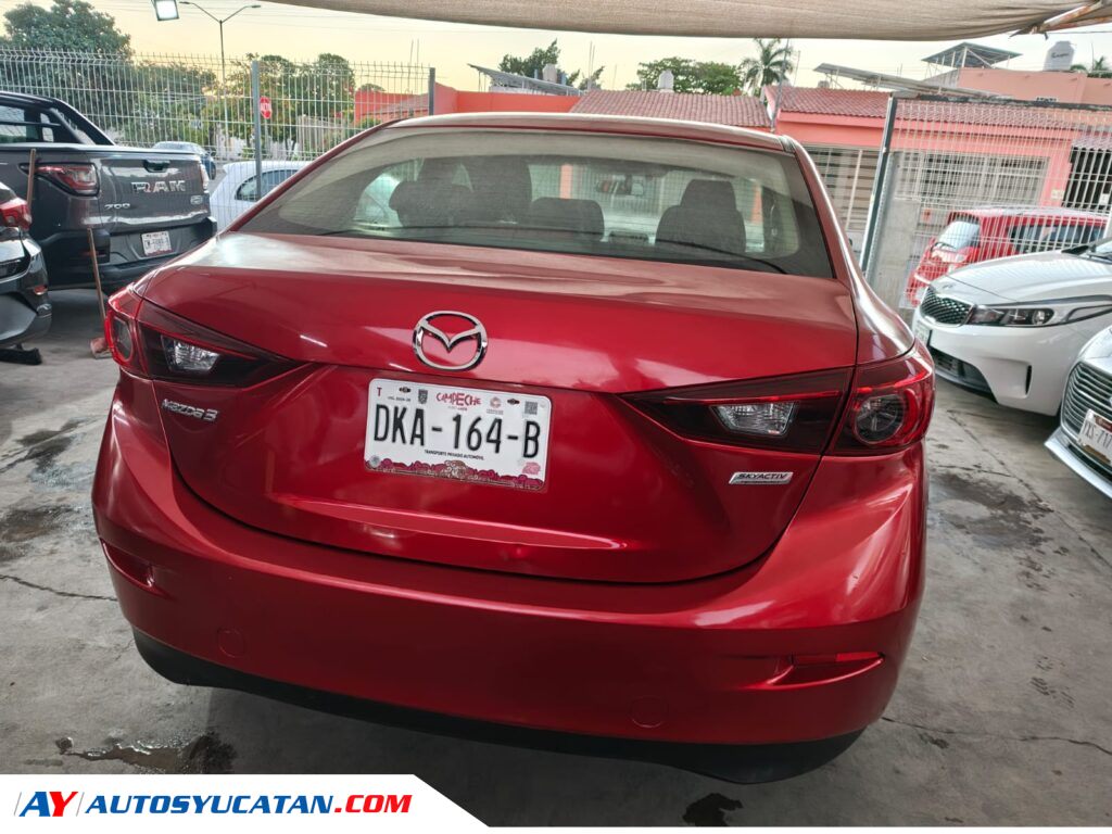 Mazda 3 Sedan Standard 2017
