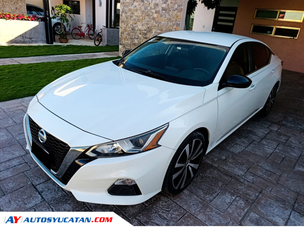 Nissan Altima SR 2.5 2020
