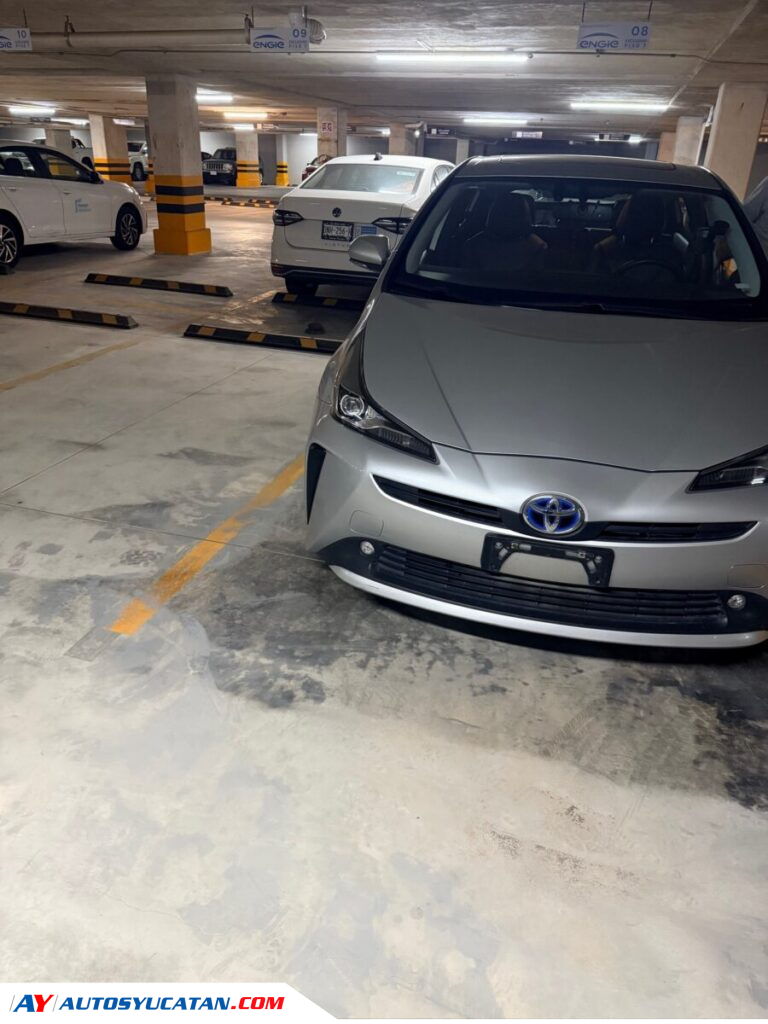 Toyota Prius PREMIUM 2021