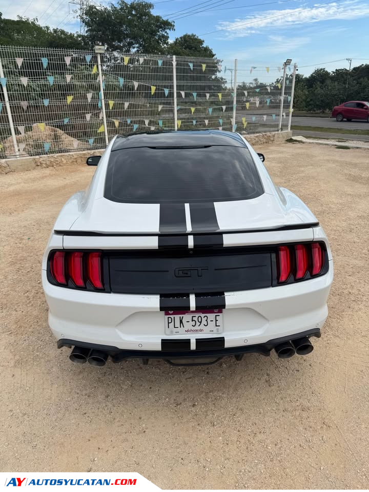 FORD MUSTANG GT 2018 ESTANDAR