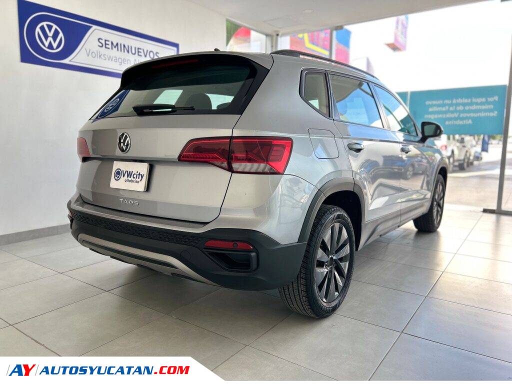 Volkswagen Taos Trendline 2024