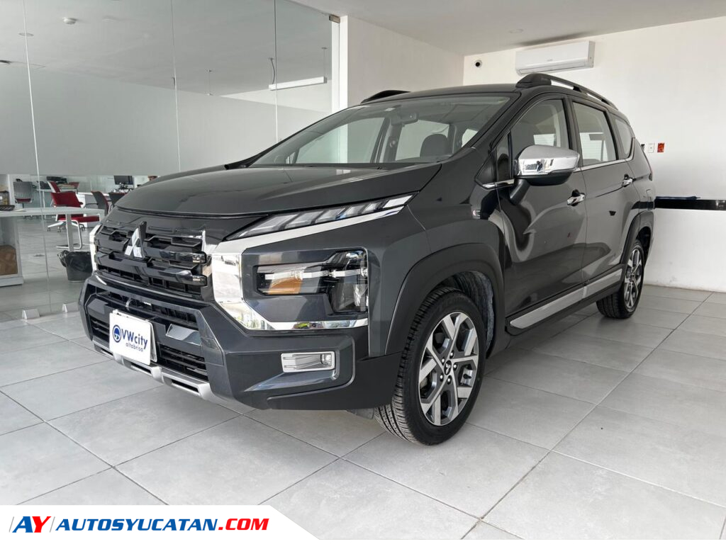 Mitsubishi Xpander Cross 2024