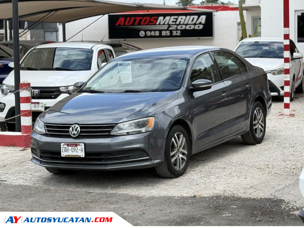 IMPECABLE VOLKSWAGEN JETTA 2015