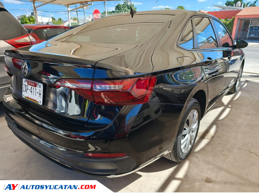 Volkswagen Jetta Automático 2023