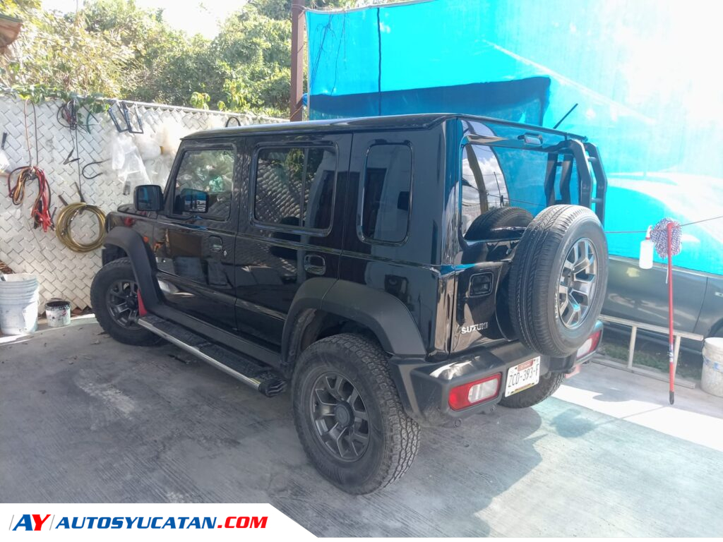 Suzuki Jimny Automático 2024