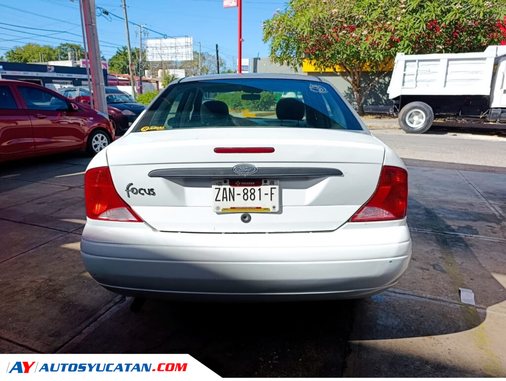 Ford Focus Automático 2000