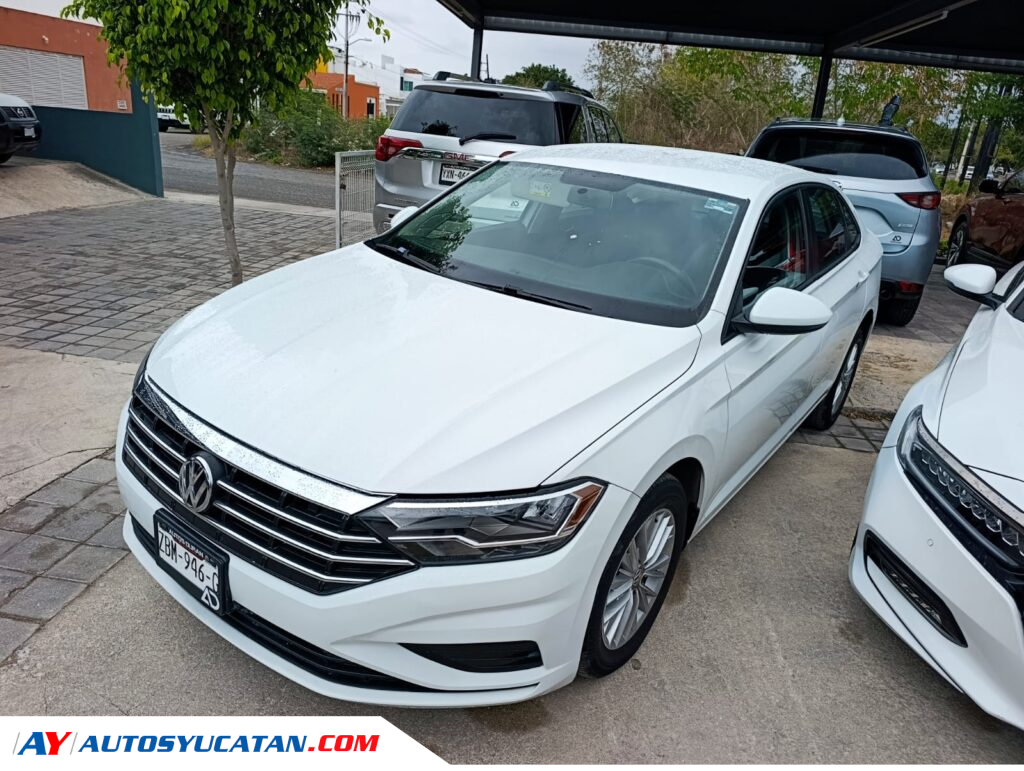 Volkswagen Jetta Confortline 2021