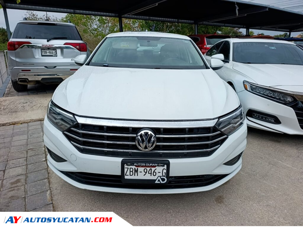 Volkswagen Jetta Confortline 2021