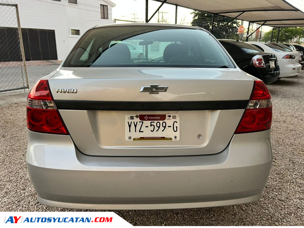 Chevrolet Aveo LT 2015