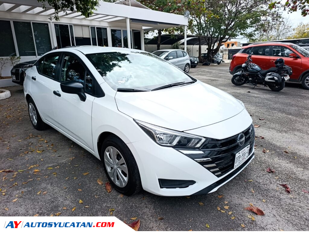Nissan Versa 2024