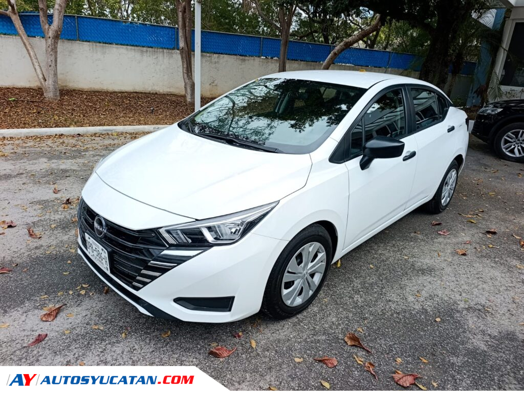 Nissan Versa 2024