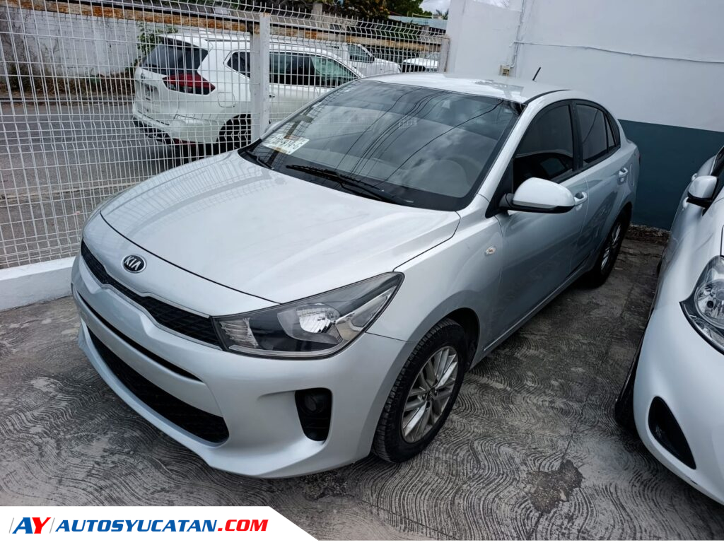 Kia Río STD 2018