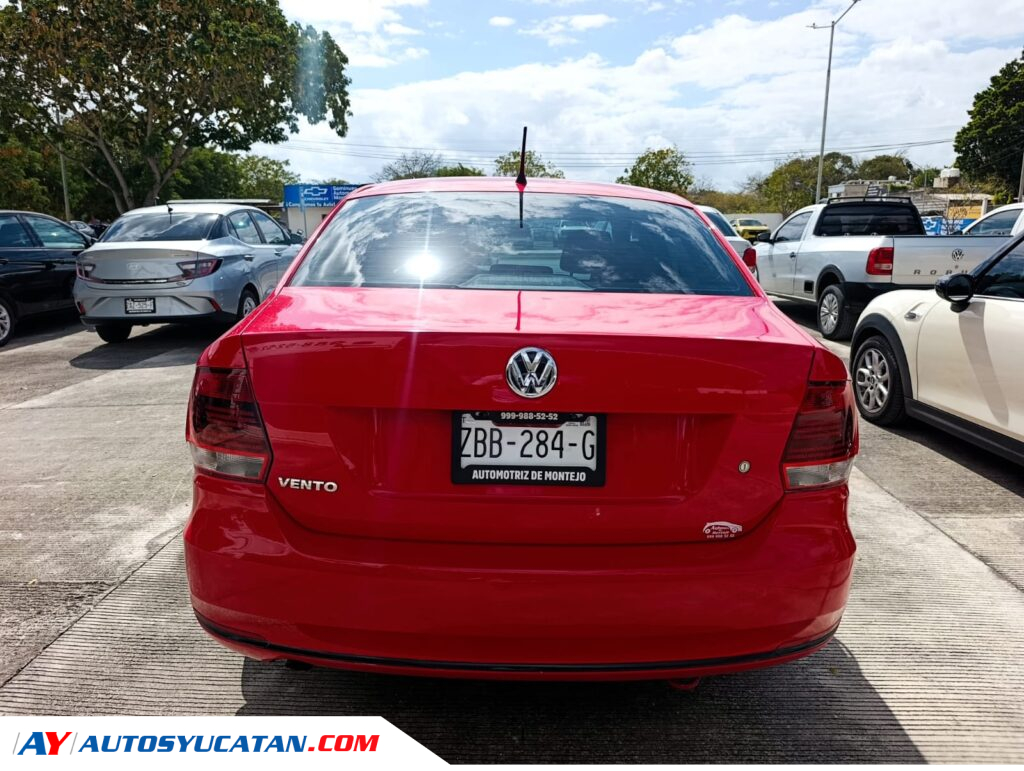 Volkswagen Vento Starline Automático 2017