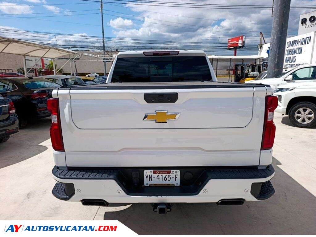 Chevrolet Cheyenne High Country 2023