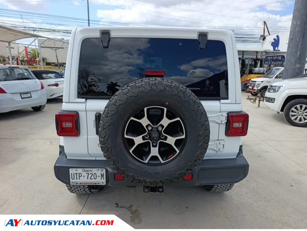 Jeep Wrangler Unlimited Sahara 2018