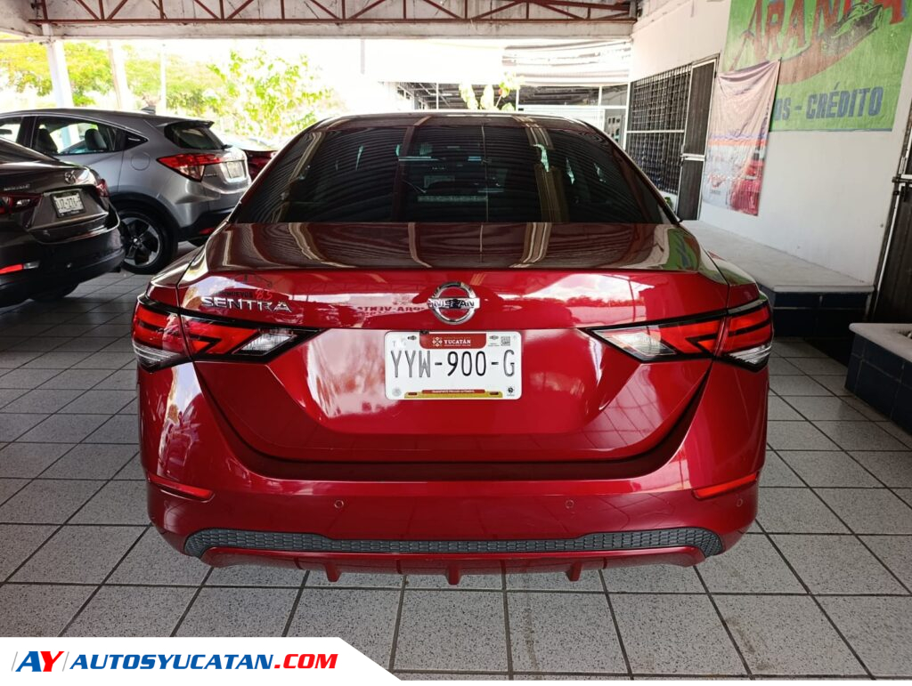 Nissan Sentra Automático 2022