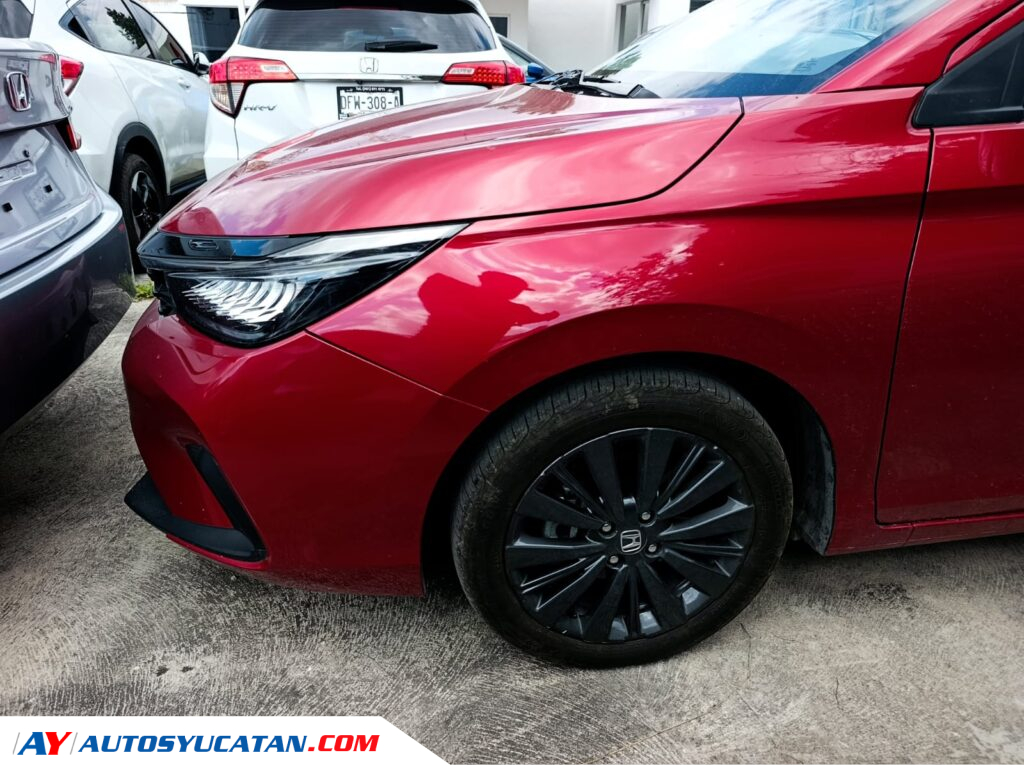 Honda City Touring 2025