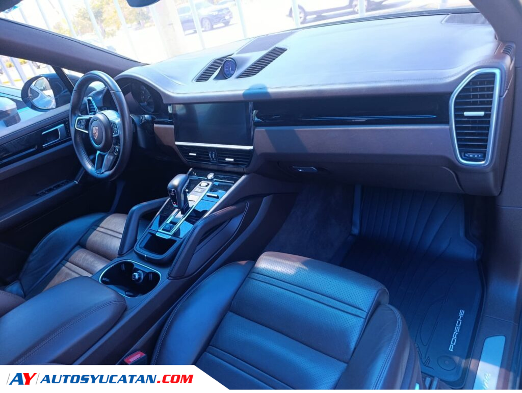 Porsche Cayenne 2020