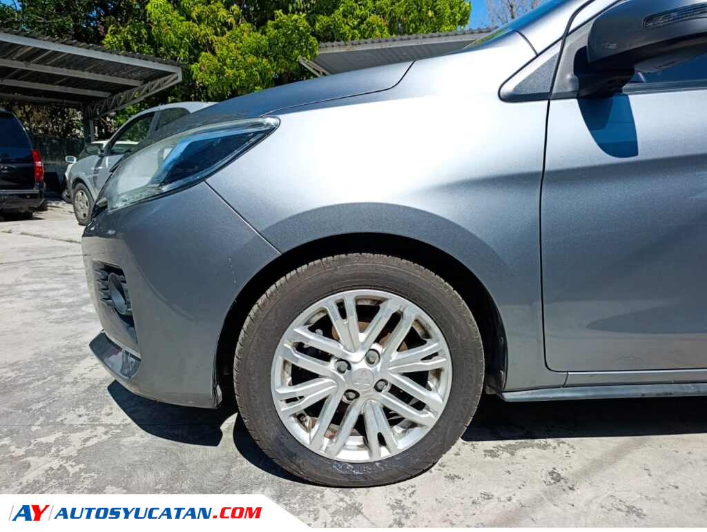 Mitsubishi Mirage 2021