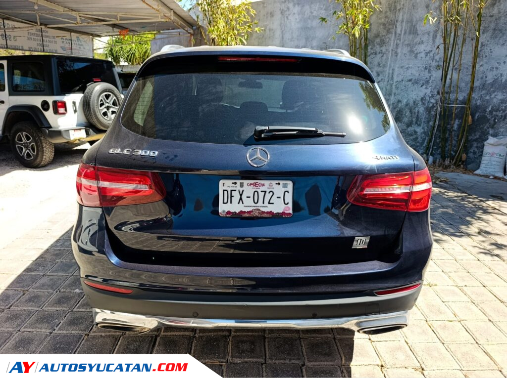 Mercedes GLC300 2019