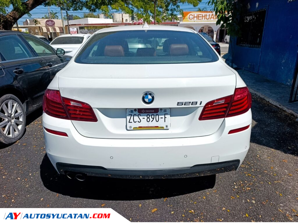 BMW 528i 2016