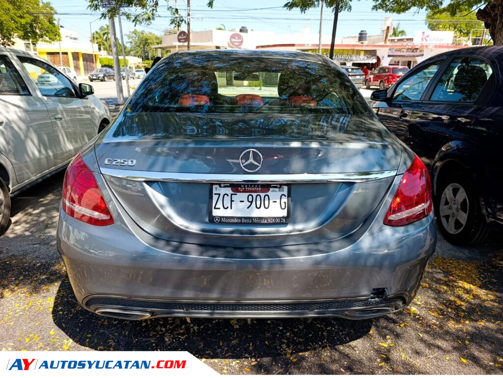 Mercedes C-250 2018