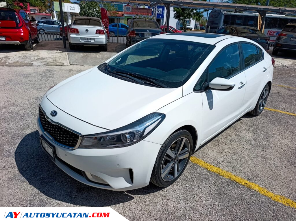 Kia Forte Automático 2017