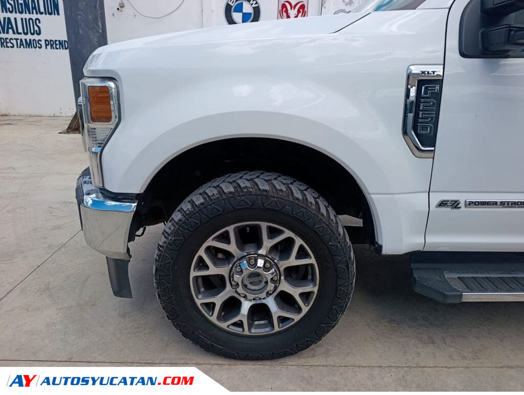 Ford F250 XLT Super Duty Diesel 2022