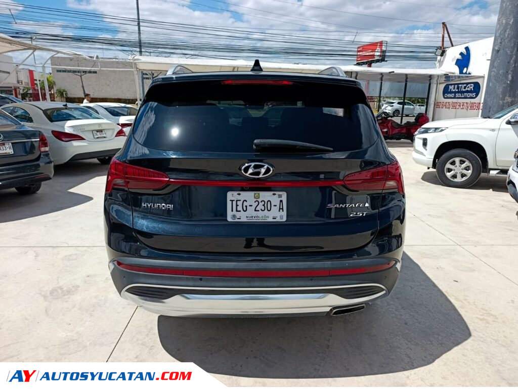 Hyundai Santa Fe 2023