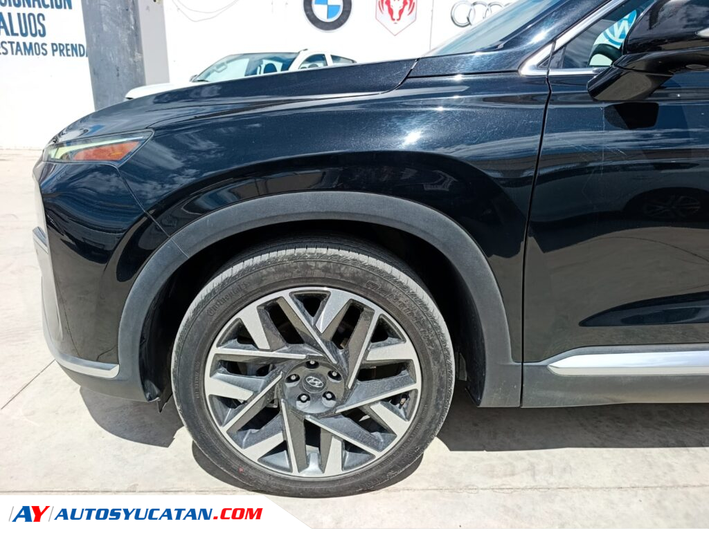 Hyundai Santa Fe 2023