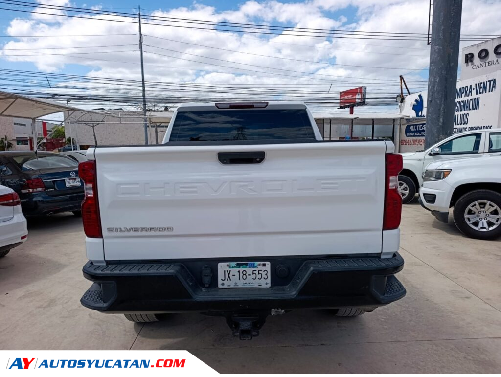 Chevrolet Silverado 2021